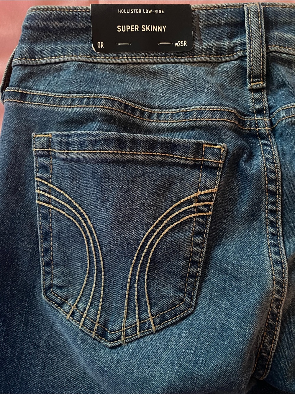 Hollister Low-Rise Super Skinny Jeans - Picture 4 of 7